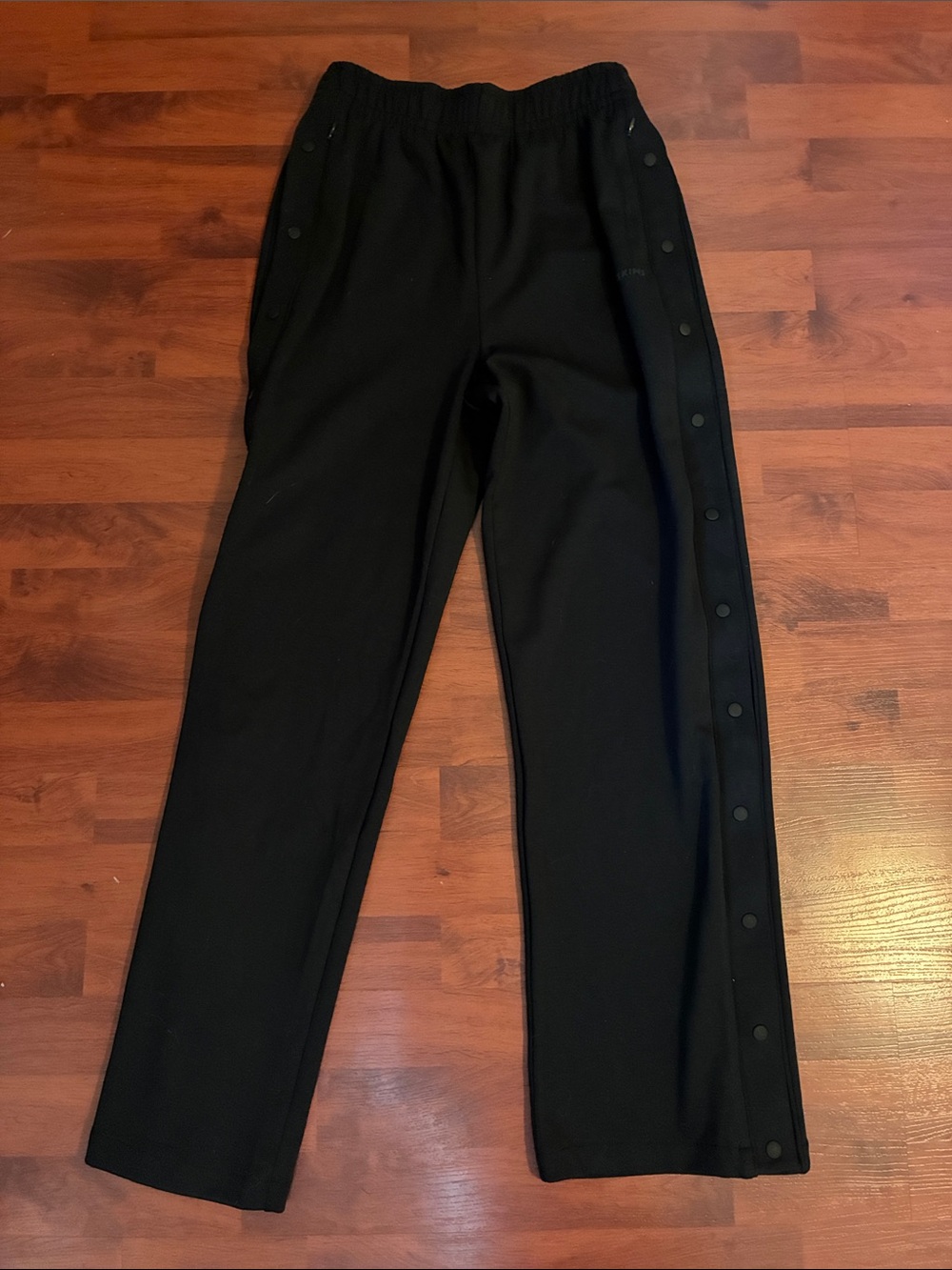 SKIMS x Nike button track pants - Picture 5 of 8